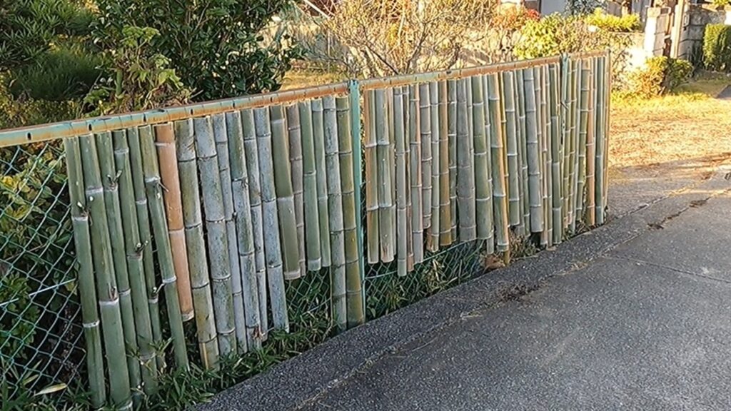 Diy 竹 フェンスに竹を 素人の挑戦 うくれろんブログ